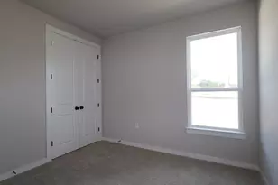 771 Clarissa St, Buda, TX 78610 - Photo 15