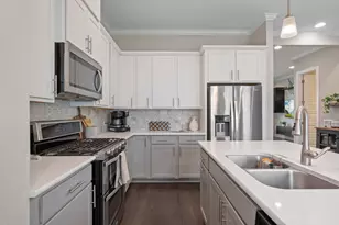 308 Adams St, Georgetown, TX 78628 - Photo 5