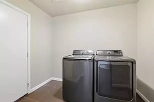 9907 Oak Hollow Dr, Austin, TX 78758 - Photo 33