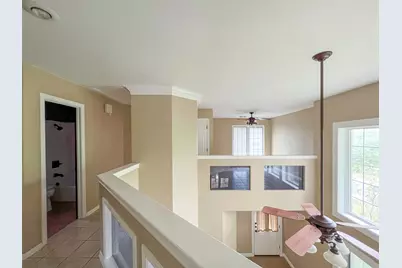 12010 Shady Springs Road, Austin, TX 78758 - Photo 11