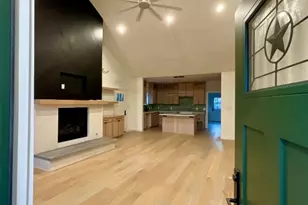 1708 Carter St, Bastrop, TX 78602 - Photo 3