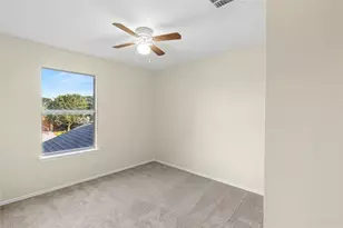 172 Discovery, Kyle, TX 78640 - Photo 17