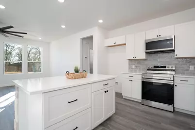 165 Nuuanu Lane, Bastrop, TX 78602 - Photo 21