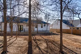 165 Nuuanu Ln, Bastrop, TX 78602 - Photo 9