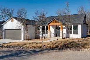 165 Nuuanu Ln, Bastrop, TX 78602 - Photo 5