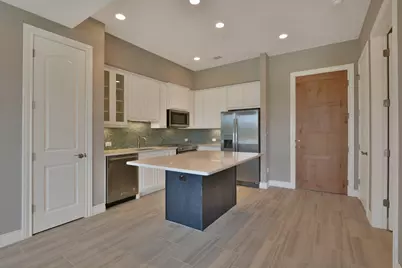 106 Bella Toscana Avenue #3208, Lakeway, TX 78734 - Photo 5
