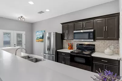 11241 Lost Maples Trail, Austin, TX 78748 - Photo 9