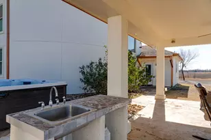 1206 Walter Hoffman Rd, Cedar Creek, TX 78612 - Photo 7