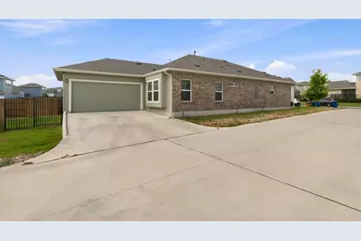 9207 Looksee Lane, Austin, TX 78744 - Photo 27