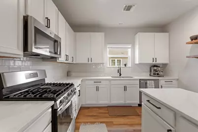 9207 Looksee Lane, Austin, TX 78744 - Photo 13