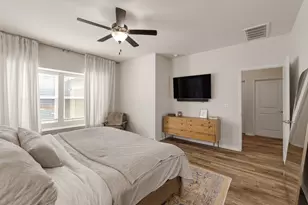 9207 Looksee Ln, Austin, TX 78744 - Photo 17
