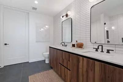 84 East Avenue #3705, Austin, TX 78701 - Photo 9
