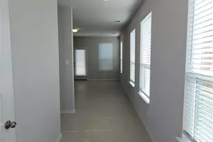 11605 Lago de Garda Dr, Austin, TX 78747 - Photo 5