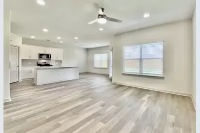 1001 Winnsboro Loop, Round Rock, TX 78664 - Photo 13