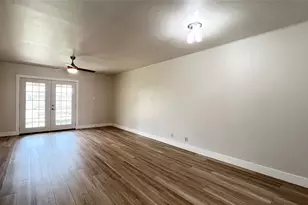 11208 Renel Dr, Austin, TX 78758 - Photo 9