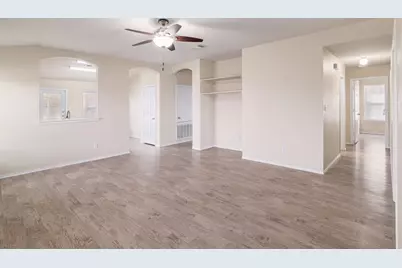 1002 W South Street, Leander, TX 78641 - Photo 7