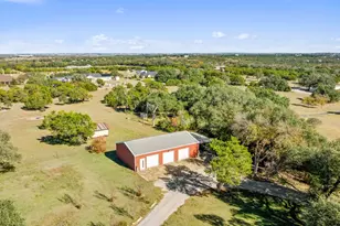 200 Mesa Oaks, Leander, TX 78641 - Photo 3