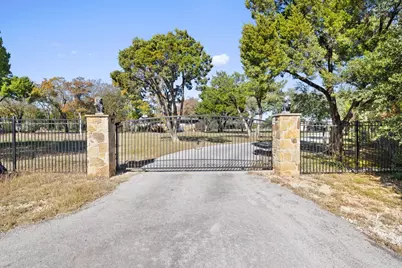 200 Mesa Oaks, Leander, TX 78641 - Photo 17