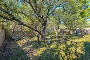 37 Pleasant Valley Rd, Wimberley, TX 78676 - Photo 9
