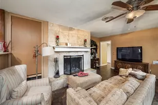 112 Hasler St, Bastrop, TX 78602 - Photo 5