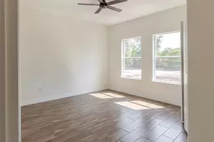 309 Myrtle Rd, Smithville, TX 78957 - Photo 15