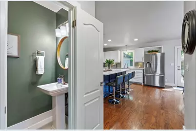 611 W Johanna Street, Austin, TX 78704 - Photo 7