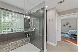 611 W Johanna St, Austin, TX 78704 - Photo 13