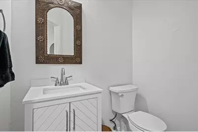 37 Pillow Road, Austin, TX 78745 - Photo 15