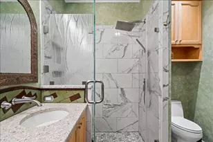 37 Pillow Rd, Austin, TX 78745 - Photo 11