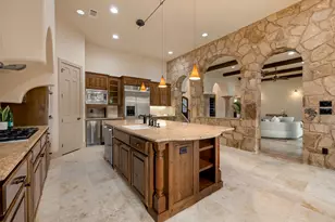 105 Hopewell Cir, Georgetown, TX 78628 - Photo 17