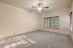 105 Hopewell Cir, Georgetown, TX 78628 - Photo 31