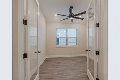 329 Sprinting Peak Drive, San Marcos, TX 78666 - Photo 7