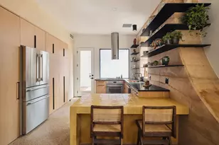 2201 Garden St, Austin, TX 78702 - Photo 9