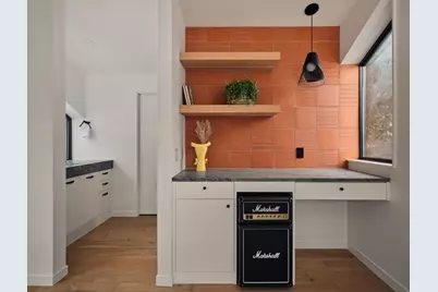 2201 Garden St, Austin, TX 78702 - Photo 31