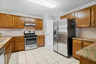 12502 Fallen Tower Ln, Austin, TX 78753 - Photo 7