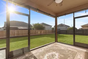 209 Anderson St, Hutto, TX 78634 - Photo 27