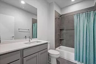 801 N Bluff Dr, Austin, TX 78745 - Photo 17