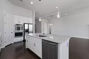 404 Miracle Rose Way, Liberty Hill, TX 78642 - Photo 17