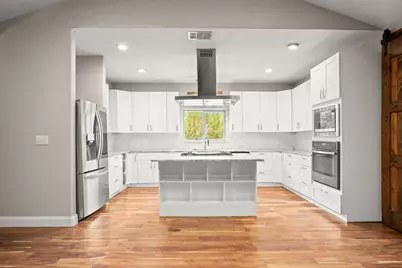 10204 Oak Grove Circle, Austin, TX 78736 - Photo 7