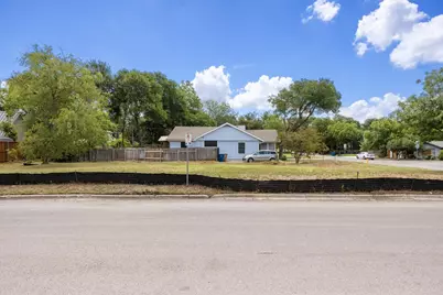 1810 Mohle Drive, Austin, TX 78703 - Photo 11