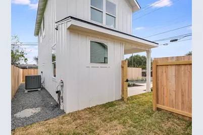 1116 Atkinson Road, Austin, TX 78752 - Photo 27