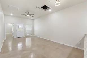 410 W Avenue C, Copperas Cove, TX 76522 - Photo 3