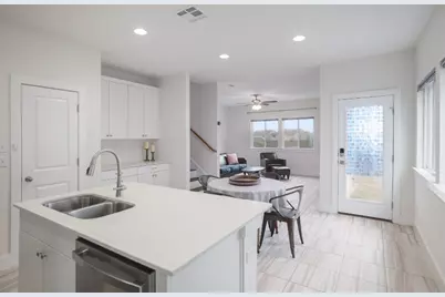 315 Alamar Knot Way #213, Georgetown, TX 78626 - Photo 5