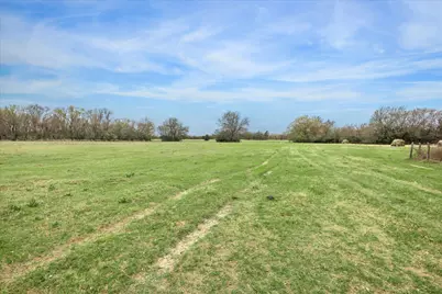 7281 County Road 358 Road, Gause, TX 77836 - Photo 15