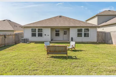 821 Bahia Place, Seguin, TX 78155 - Photo 29