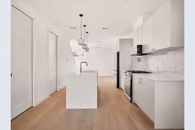 3209 Dolphin Dr #2, Austin, TX 78704 - Photo 5