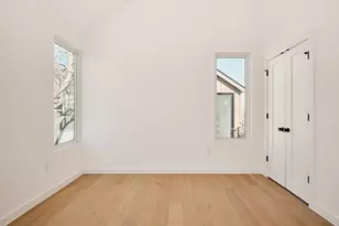 3209 Dolphin Dr, Austin, TX 78704 - Photo 17