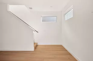 3209 Dolphin Dr, Austin, TX 78704 - Photo 11