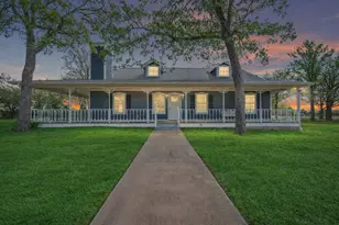 2205 S US Hwy 77, Giddings, TX 78942 - Photo 1