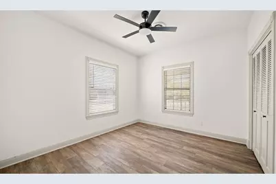 2205 S US Highway 77, Giddings, TX 78942 - Photo 21